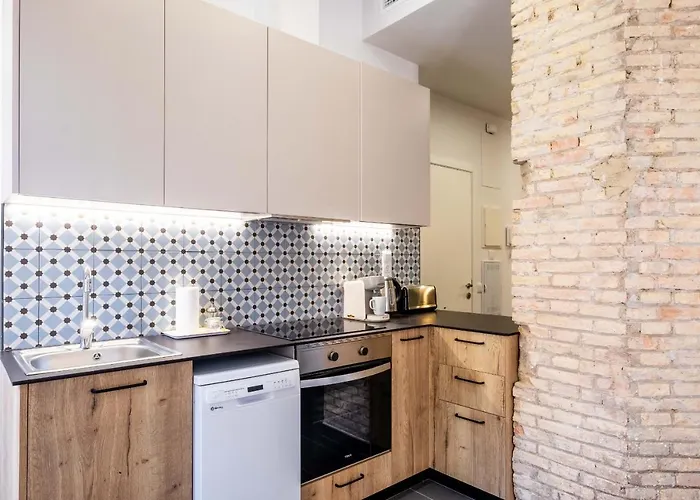 Apartman Charming And Comfortable With Inviting Atmosphere *