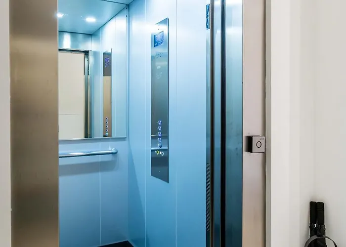 Apartman Charming And Comfortable With Inviting Atmosphere