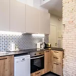 Appartement Charming And Comfortable With Inviting Atmosphere *