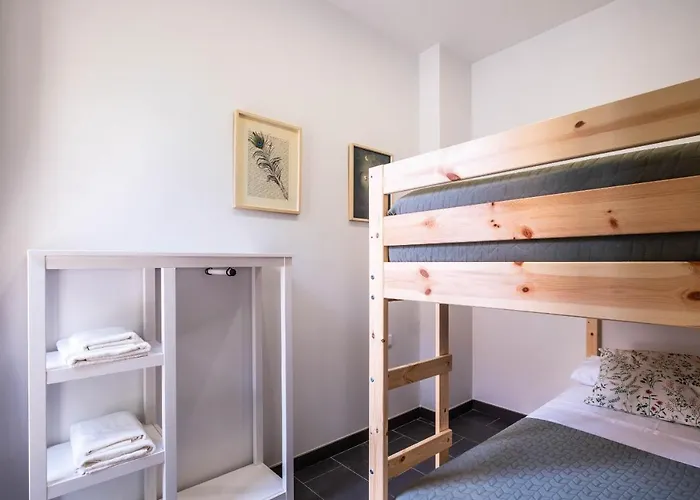 Charming And Comfortable With Inviting Atmosphere Valencia